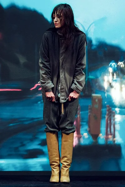 Look 25